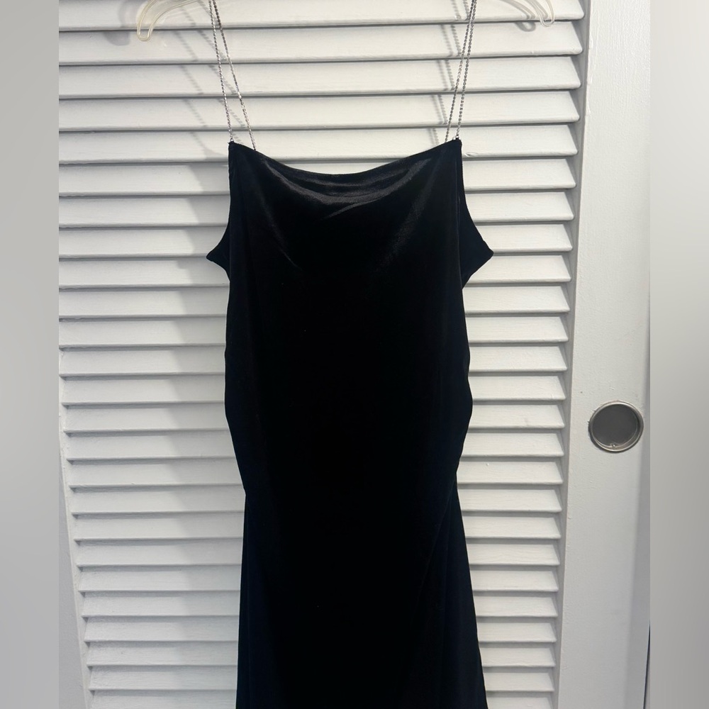 NWT H&M Divided Little Black Dress Size Large